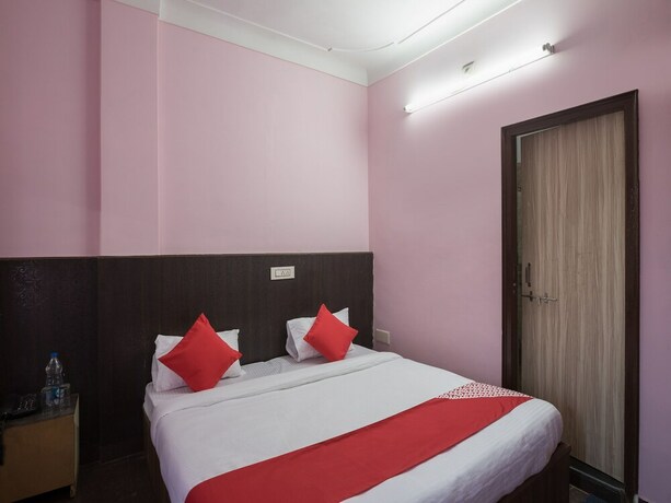 Imagen de la habitación del Hotel Oyo 23056 Utsav. Foto 28