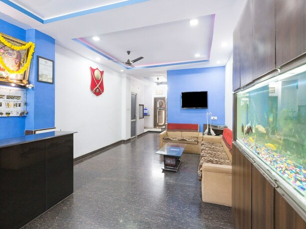 Imagen de los interiores del Hotel Oyo 23056 Utsav. Foto 31