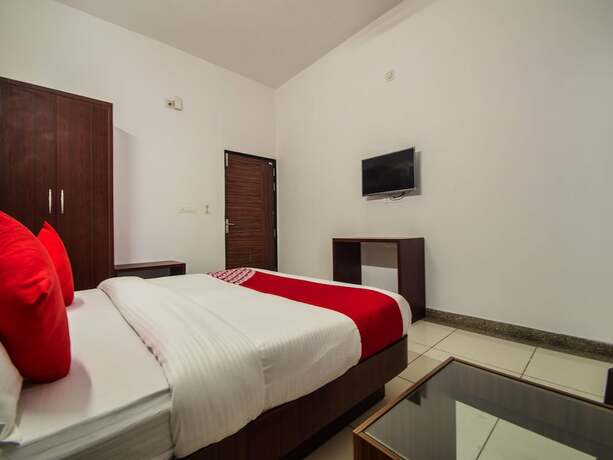 Imagen de la habitación del Hotel Oyo 23381 Sagar Ratna. Foto 23