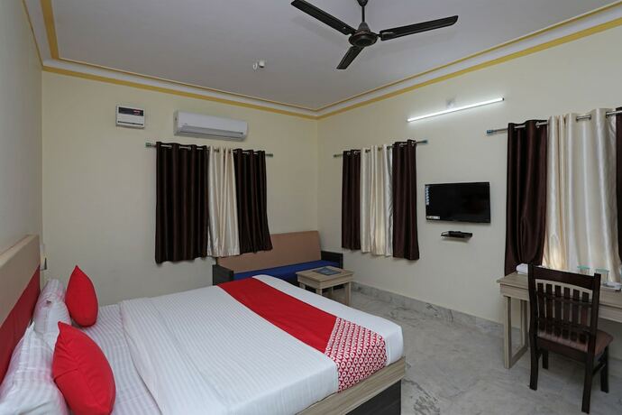 Imagen de la habitación del Hotel Oyo 23382 Sai Gourav Residence. Foto 6
