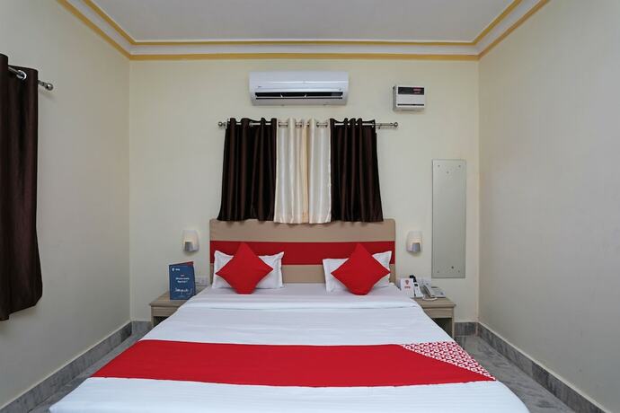 Imagen de la habitación del Hotel Oyo 23382 Sai Gourav Residence. Foto 11