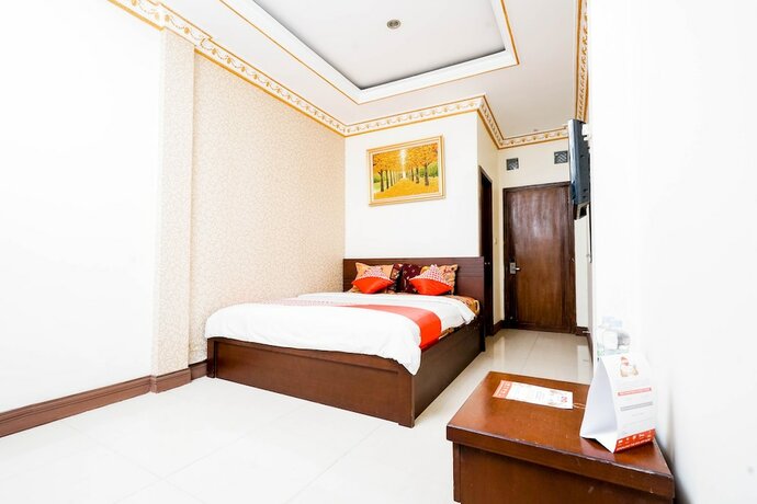 Imagen de la habitación del Hotel Oyo 2400 Maleo Exclusive Residence. Foto 17
