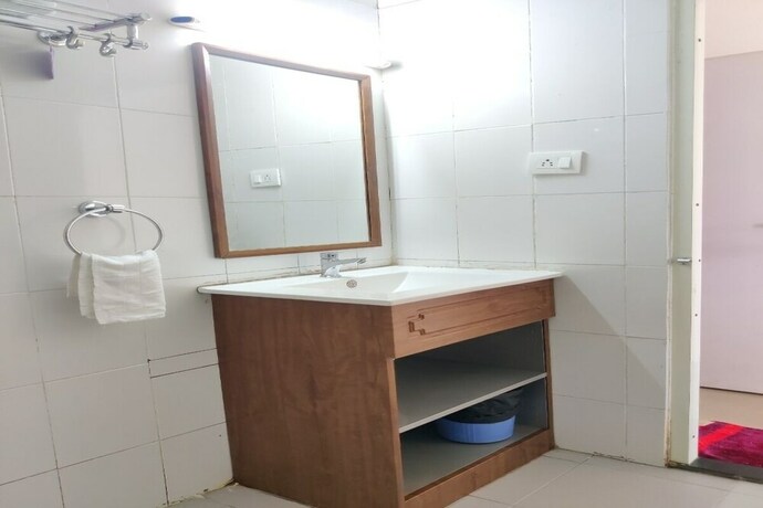 Imagen de la habitación del Hotel Oyo 2402 Highwinds. Foto 24