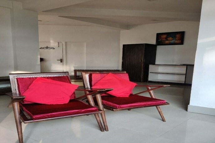 Imagen de los interiores del Hotel Oyo 2402 Highwinds. Foto 31