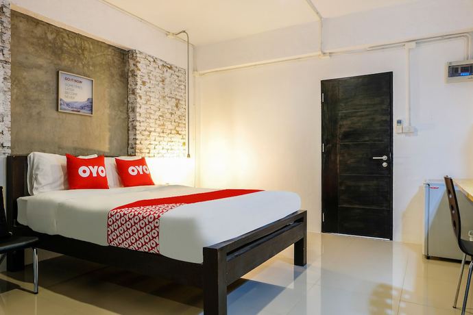 Imagen de la habitación del Hotel Oyo 252 Isleep Guesthouse. Foto 4