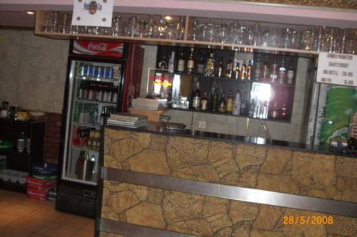 Imagen del bar/restaurante del Hotel Oyo 270 Dream Land. Foto 10