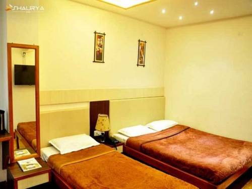 Imagen de la habitación del Hotel Oyo 2747 Shaurya Inn. Foto 4