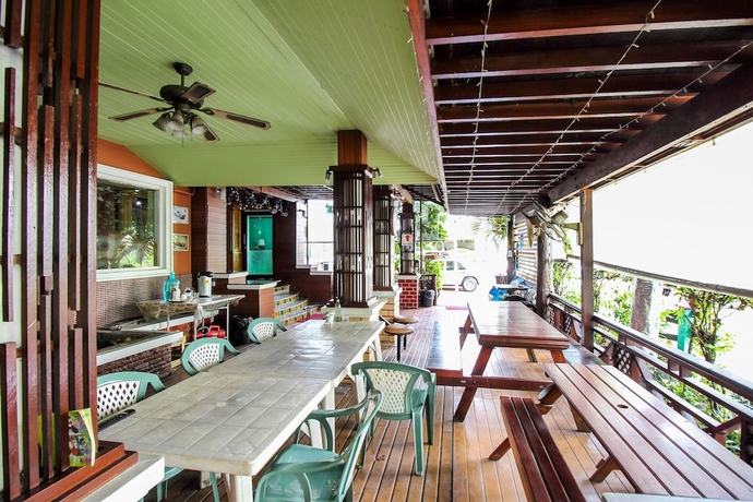 Imagen de los interiores del Hotel Oyo 280 Thai Garden Resort. Foto 13