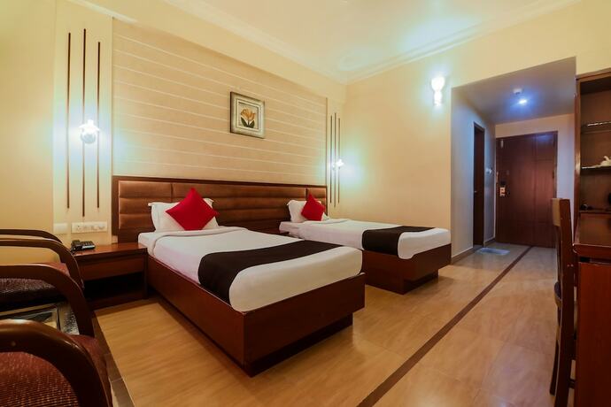 Imagen de la habitación del Hotel Oyo 2921 Nakshatra. Foto 3