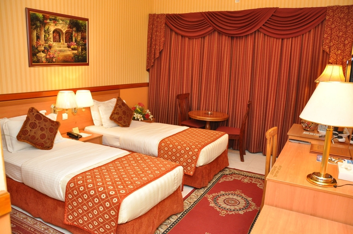 Imagen de la habitación del Hotel Oyo 297 California. Foto 5