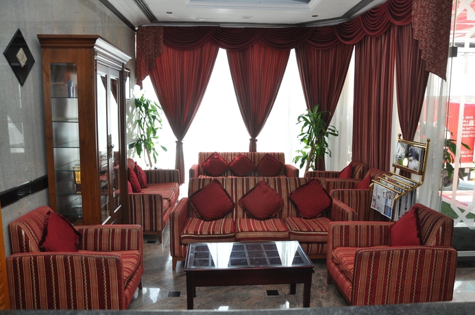 Imagen de los interiores del Hotel Oyo 297 California. Foto 12