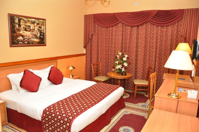 Imagen de la habitación del Hotel Oyo 297 California. Foto 6