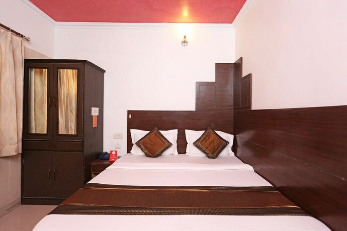 Imagen de la habitación del Hotel Oyo 3033 Radiant. Foto 23