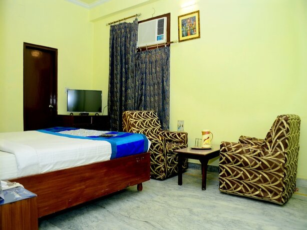 Imagen de la habitación del Hotel Oyo 3071 Kamesh Hut. Foto 6