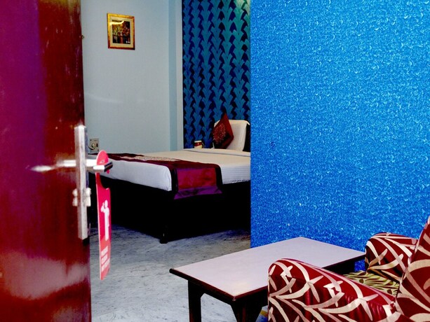 Imagen de la habitación del Hotel Oyo 3071 Kamesh Hut. Foto 14