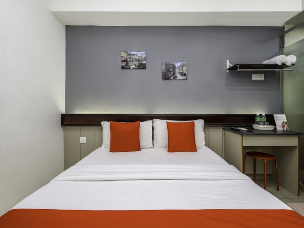 Imagen de la habitación del Hotel Oyo 317 Citytop. Foto 12