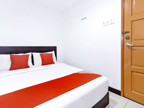 Imagen de la habitación del Hotel Oyo 321 D'elegant. Foto 8