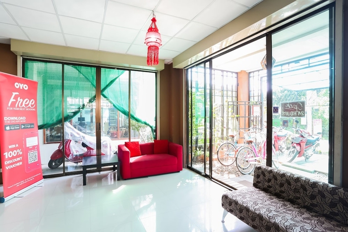Imagen de los interiores del Hotel Oyo 339 Nakara Boutique Chiang Mai. Foto 14