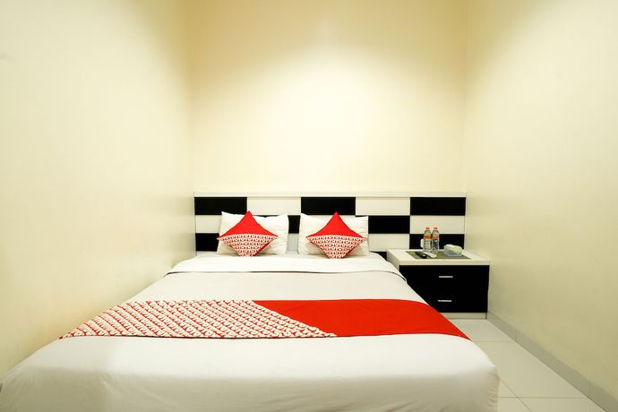 Imagen de la habitación del Hotel Oyo 342 De'kayakini. Foto 4