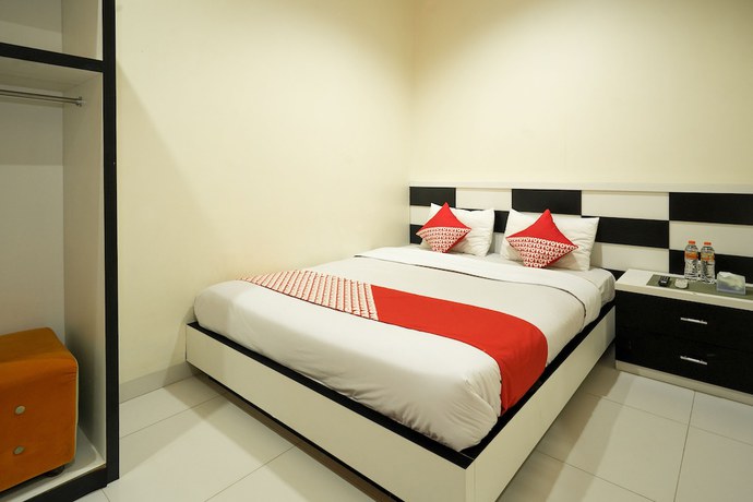 Imagen de la habitación del Hotel Oyo 342 De'kayakini. Foto 5