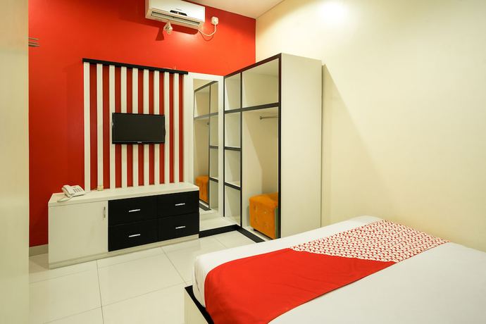 Imagen de la habitación del Hotel Oyo 342 De'kayakini. Foto 8