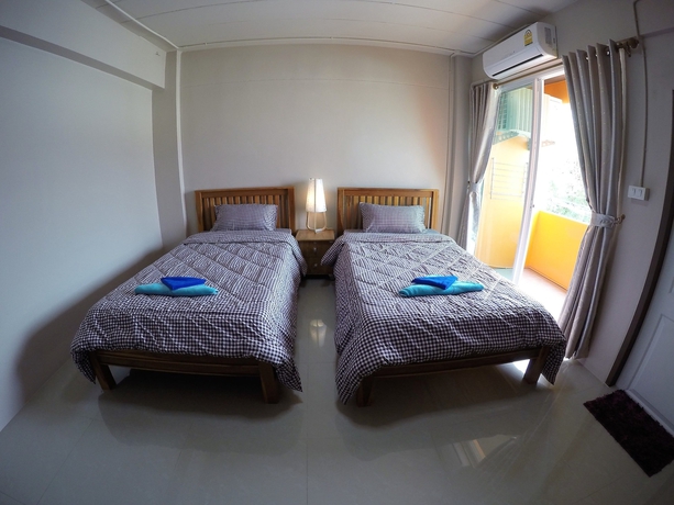 Imagen de la habitación del Hotel Oyo 349 Aroonrung House. Foto 5