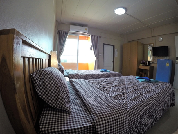 Imagen de la habitación del Hotel Oyo 349 Aroonrung House. Foto 7