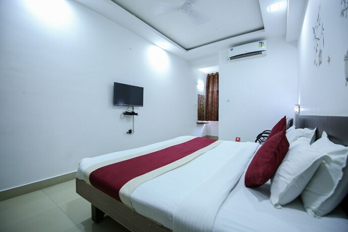 Imagen de la habitación del Hotel Oyo 3603 White Pearl. Foto 8