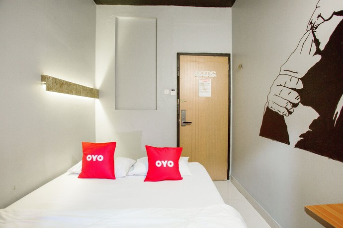 Imagen de la habitación del Hotel Oyo 3785 Kemayoran Residence. Foto 3