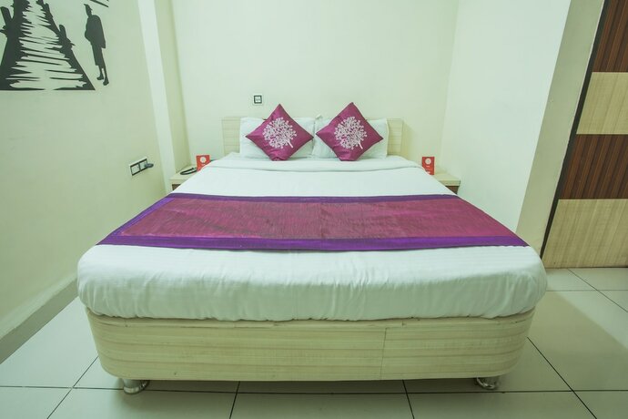 Imagen de la habitación del Hotel Oyo 4042 Mehar Residency. Foto 7