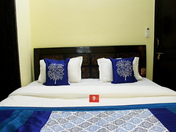 Imagen de la habitación del Hotel Oyo 4069 Morning Star. Foto 35
