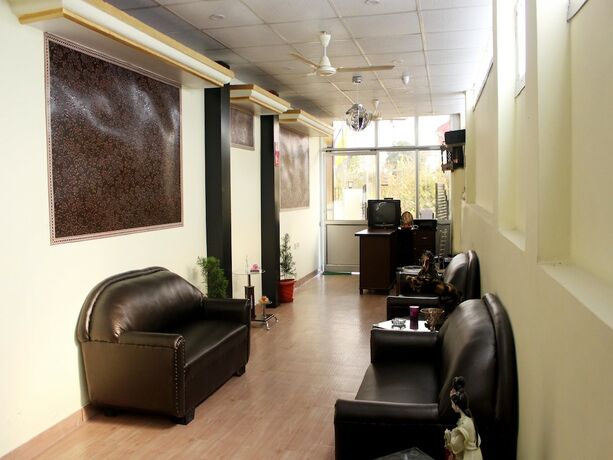 Imagen de los interiores del Hotel Oyo 4069 Morning Star. Foto 37