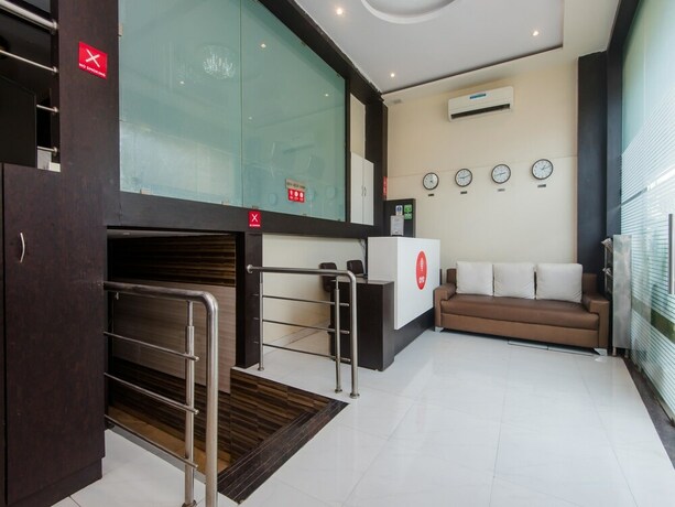 Imagen de los interiores del Hotel Oyo 4083 Alfa Grand. Foto 26