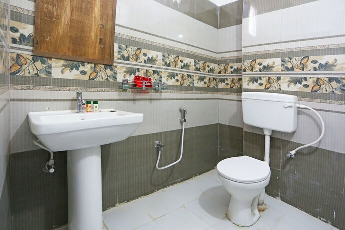 Imagen de la habitación del Hotel Oyo 4101 D P International. Foto 14