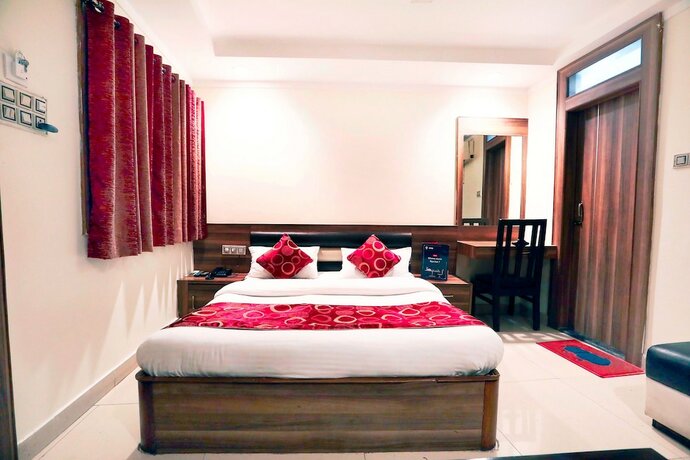 Imagen general del Hotel Oyo 4126 C T Palace. Foto 9