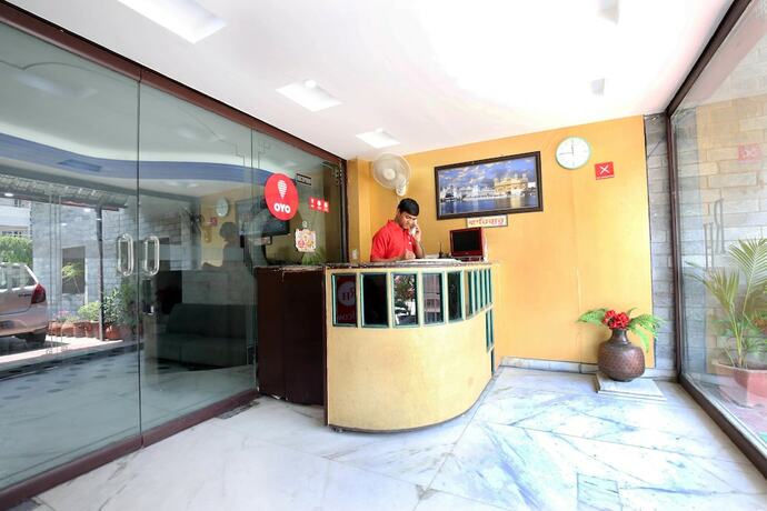 Imagen de los interiores del Hotel Oyo 4256 Rajmahal. Foto 28