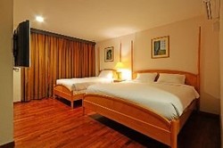 Imagen de la habitación del Hotel Oyo 430 Oak Valley Boutique. Foto 9
