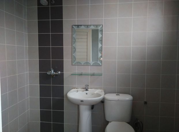 Imagen de los interiores del Hotel Oyo 44034 Furama Lodging House. Foto 16