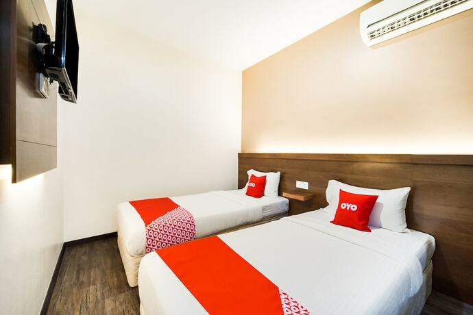 Imagen de la habitación del Hotel Oyo 44053 El Zahra Moda Alor Setar. Foto 10