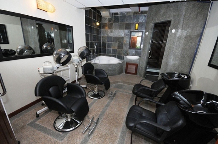 Imagen de los interiores del Hotel Oyo 44082 Kuala Melaka Inn. Foto 9