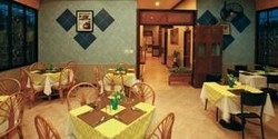 Imagen del bar/restaurante del Hotel Oyo 447 Royal Express Hua Hin. Foto 2