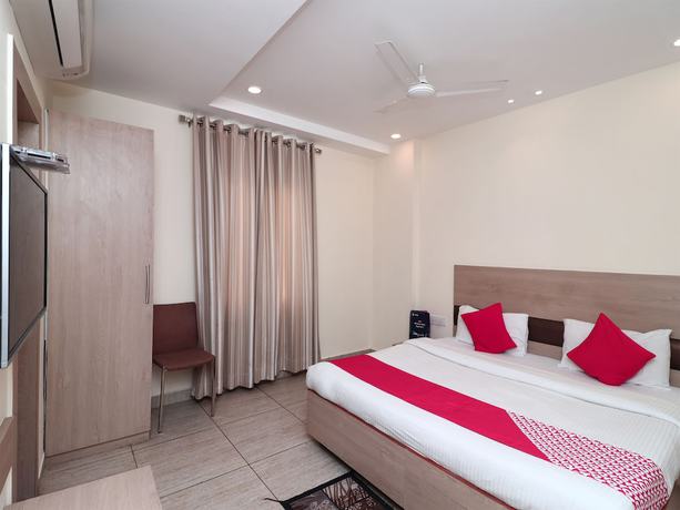 Imagen de la habitación del Hotel Oyo 4477 City Square. Foto 16