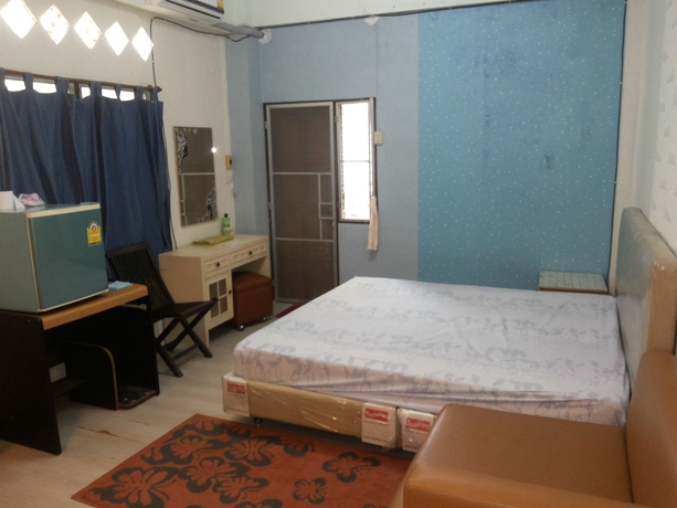 Imagen de la habitación del Hotel Oyo 471 Sunshine Apartment. Foto 7