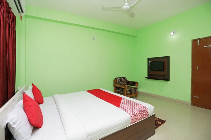 Imagen de la habitación del Hotel Oyo 4720 Near Kiit University. Foto 21