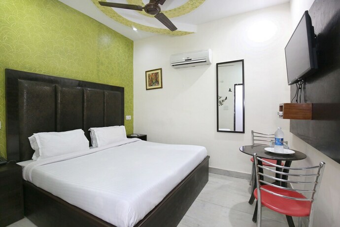 Imagen de la habitación del Hotel Oyo 4727 Sangam Pacific. Foto 15