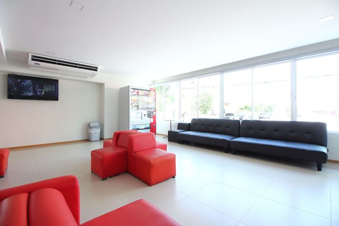 Imagen de los interiores del Hotel Oyo 474 Tara Residence. Foto 16