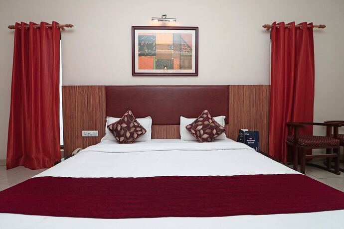 Imagen general del Hotel Oyo 4754 Center Point. Foto 7