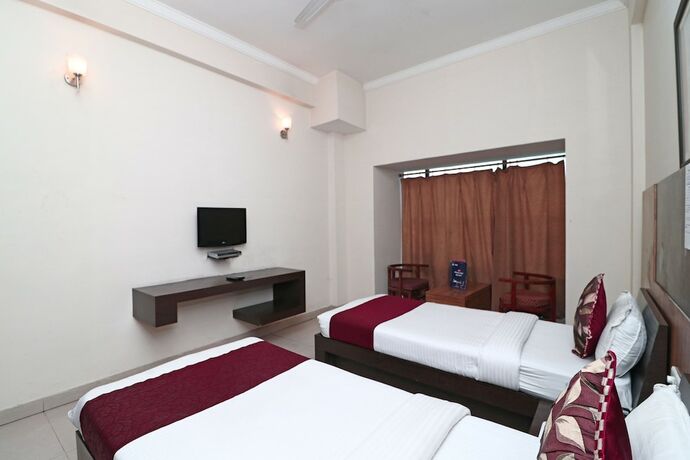 Imagen general del Hotel Oyo 4754 Center Point. Foto 12