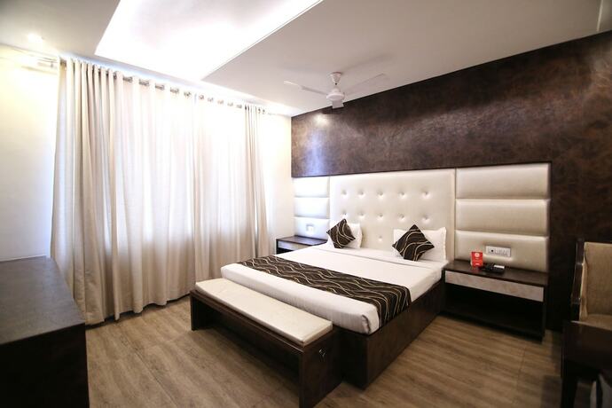 Imagen de la habitación del Hotel Oyo 4779 Vansh Palace. Foto 10