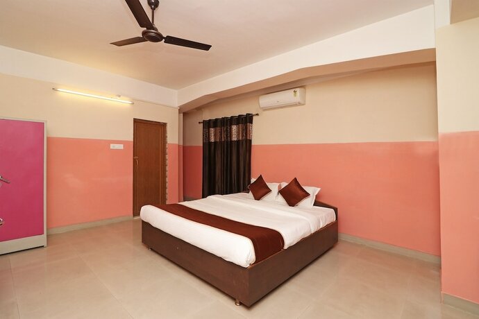 Imagen general del Hotel Oyo 4979 Prabha Palace Lodge. Foto 13